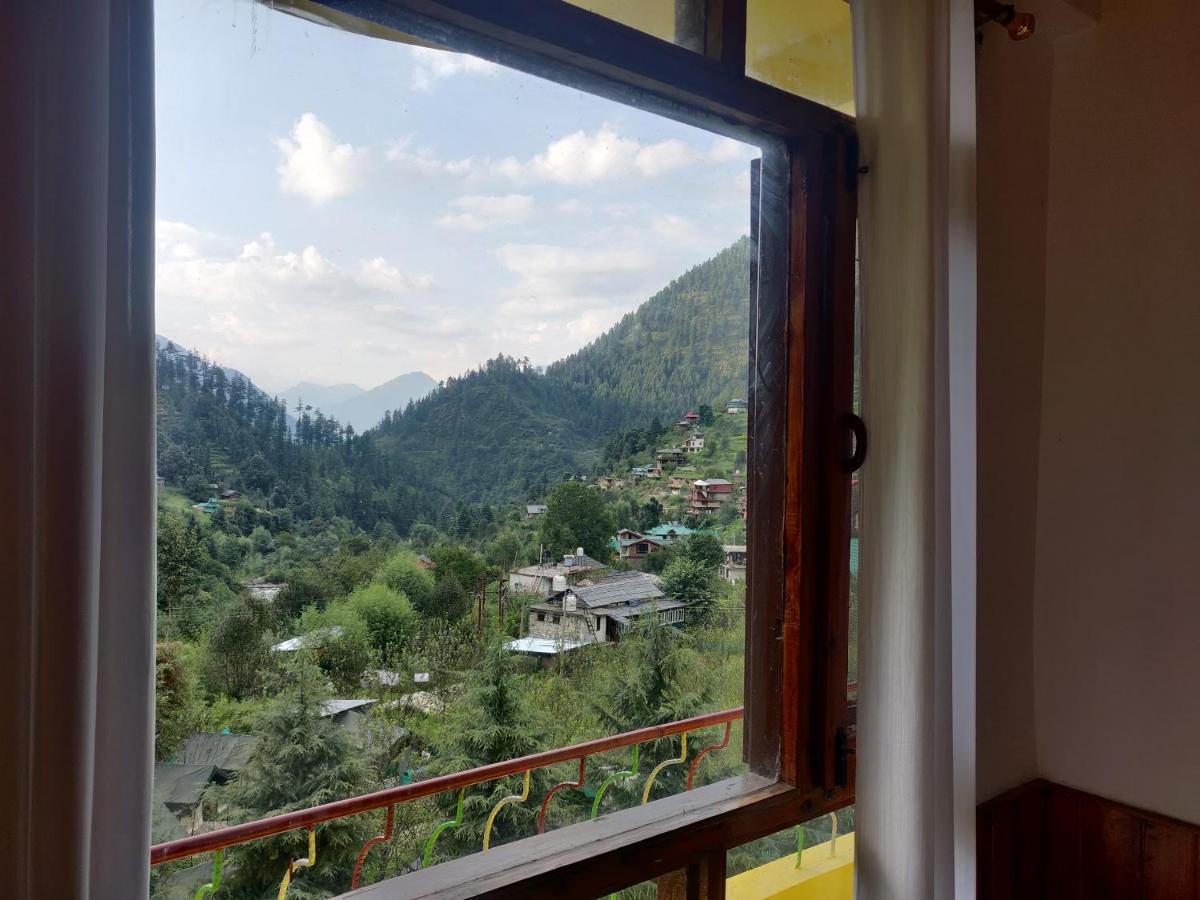 Jibhi Highness River Side Hotel Екстериор снимка