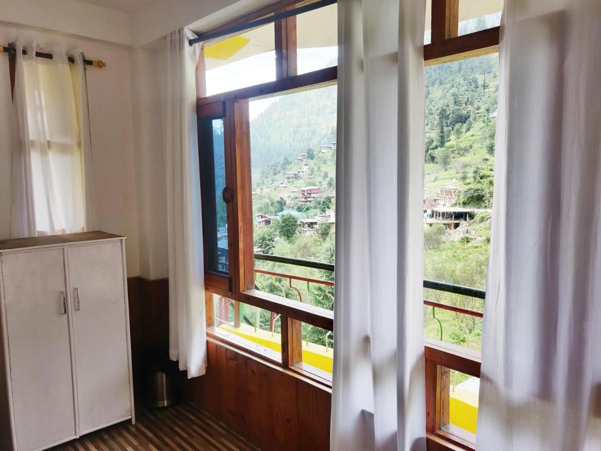 Jibhi Highness River Side Hotel Екстериор снимка