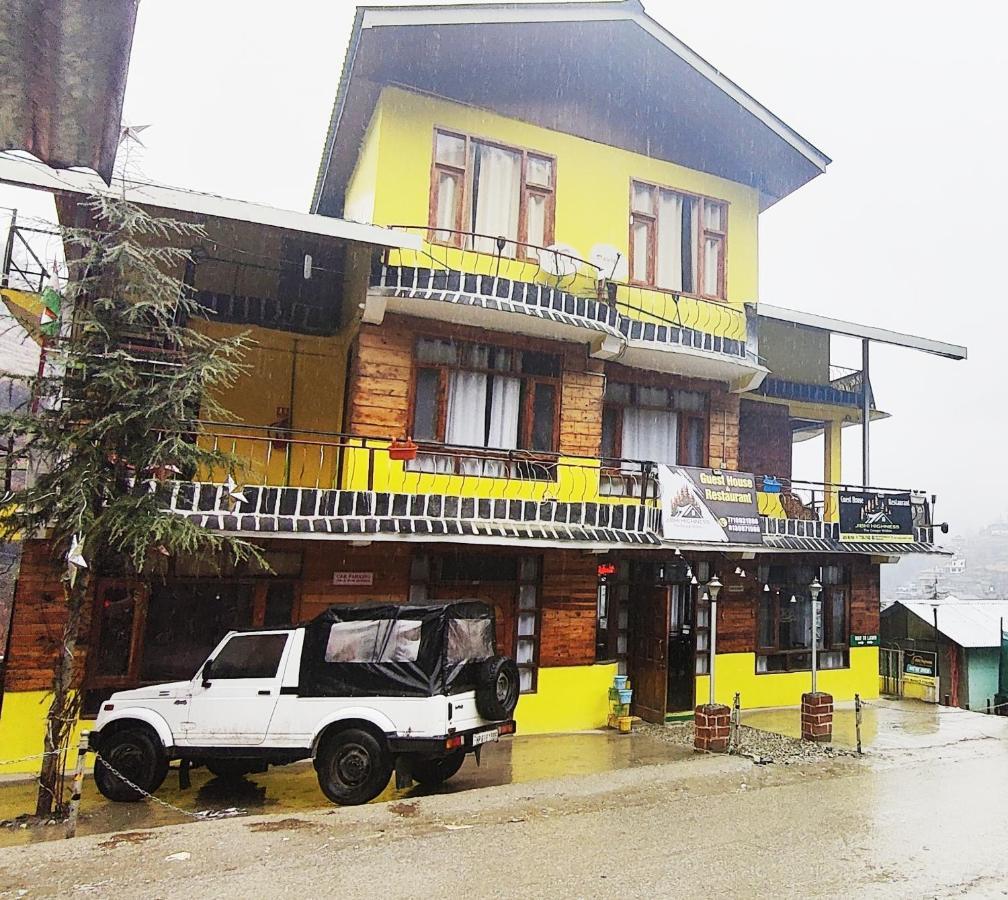 Jibhi Highness River Side Hotel Екстериор снимка