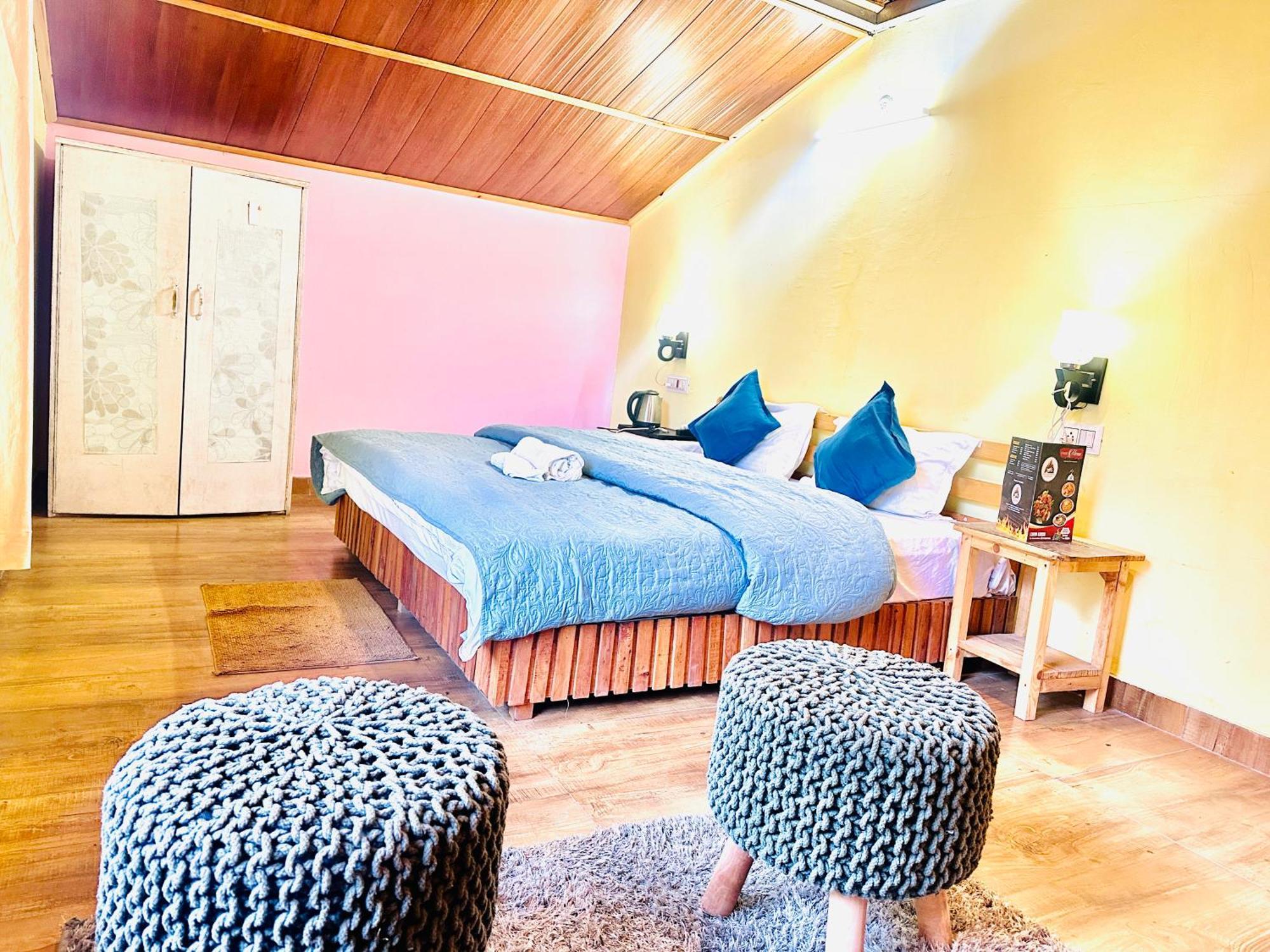 Jibhi Highness River Side Hotel Екстериор снимка